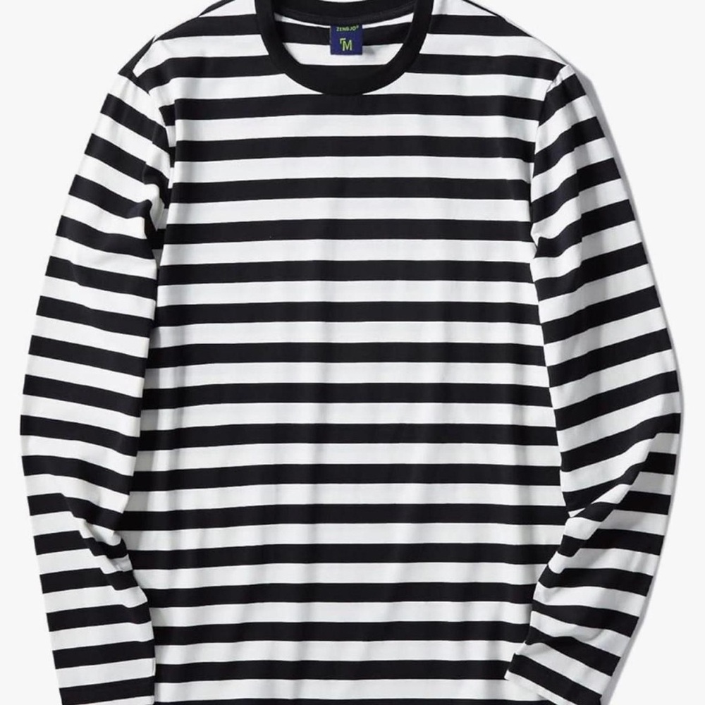 hot topic blacked and white striped long sleeve